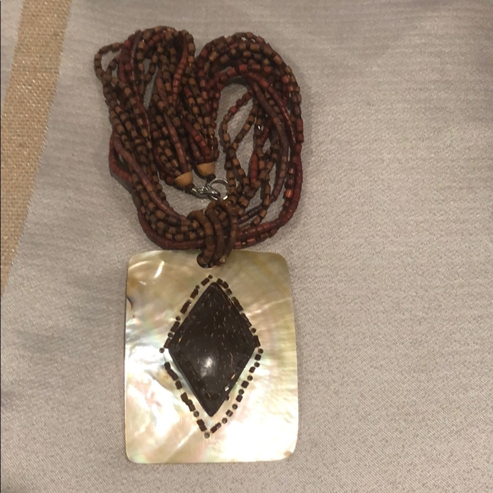 Hand made accessory natural mother purl